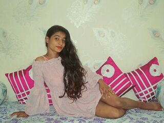 camwhore masturbating with dildo JaneSingh