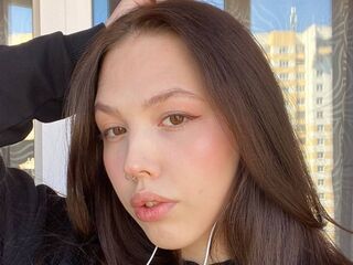 camwhore shaving pussy JanettLemoyne