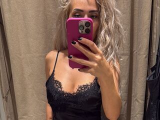 fingering camwhore JenniferRein