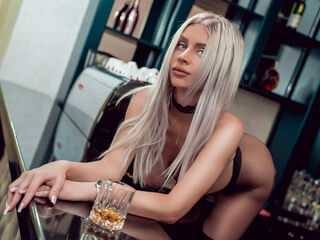 camslut naked JuliaAly