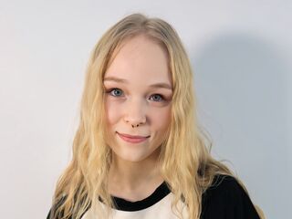 cam stripper KamiMellema