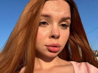 Kinky webcam KarinaSavastru