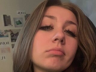 hot girl cam KatiesPiers