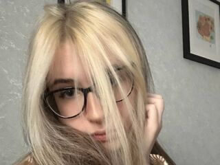 naked cam chat KiraRihand
