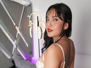 girl showing pussy KylieWes