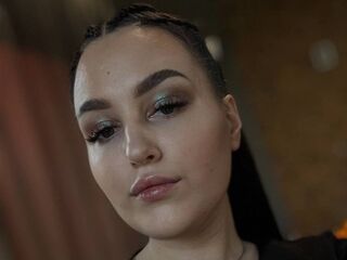 webcam strip tease show LikaLuft