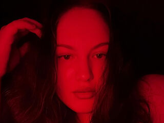 chatroom LilithDelmare