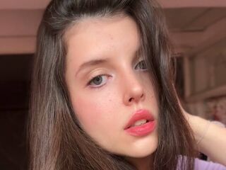 cam strip tease LillyLaurent
