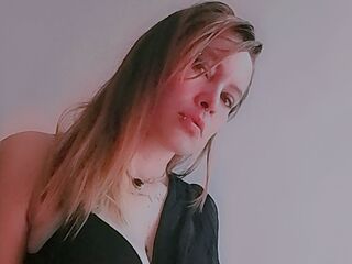 cam girl playing with sextoy LillyThompsonn