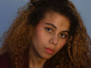 camgirl live LilyNoir