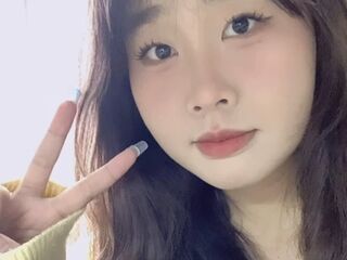 shaved pussy web cam LioraFaith