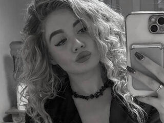 adult cam LucilePapke