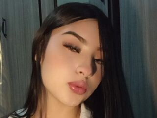 sexy live webcam girl MadelynFabbro