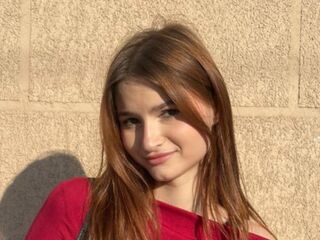 erotic webcam MadelynWealer