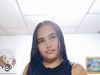 naughty camgirl picture MaloryGarcia