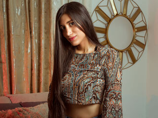 girl webcam MaraClarck