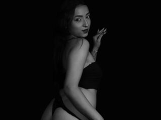 chat room live show MaraLewiski