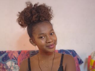 adult chat room MarieSaynah