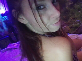 camgirl MollyDevine