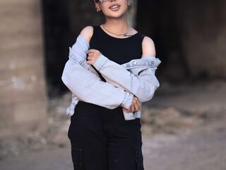 jasmin adult cam NainaSingh