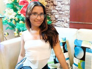 webcam babe chatroom OdetteBelle