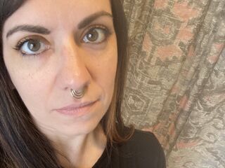 naughty chat room PiercedGoddess