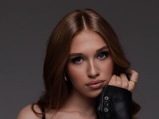 live chat room RanaeEtherington