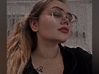 naked camgirl photo RitaTia