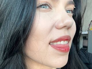 cam girl showing tits RoniRopes