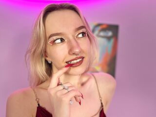 camgirl masturbating with vibrator RosaliFoxe