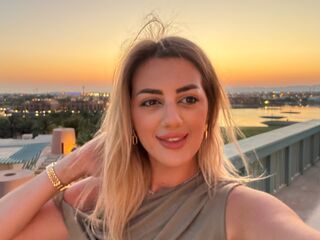 Kinky webcam girl SarahCollie