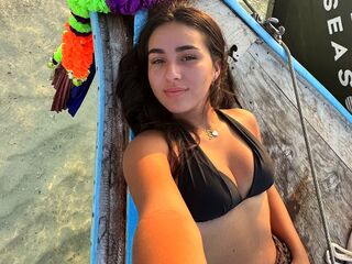 hot cam girl fingering SarahSparkles