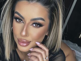 live sex webcam video SinnaRay