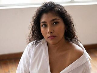 hot cam girl spreading pussy SiryenayHill