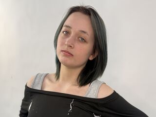 naked girl with webcam fingering SoleneWinter