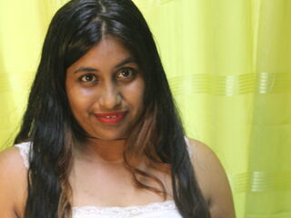 masturbating camgirl SophieSamaro