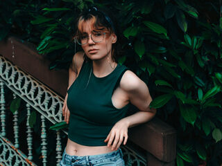 cam girl fingering SunnyTeazee