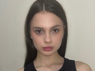 hardcore TainaHousekeeper