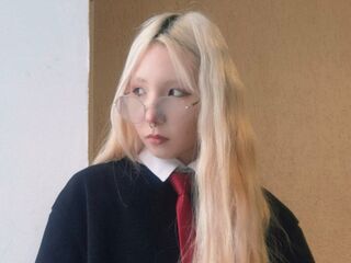 girl topless chat TheaMicali