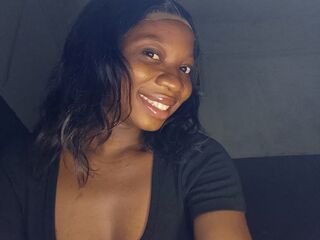 nude webcam TinaReuben