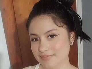 shower webcam ValerieSierra