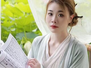 topless camgirl Xiaomumu