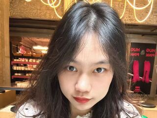 camgirl playing with sex toy XinRui